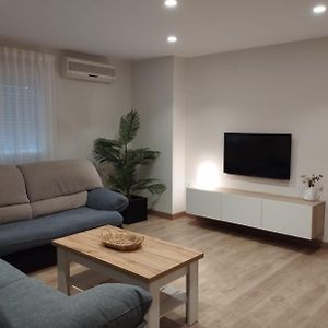 Apartamento Turistico Palacio De Los Deportes