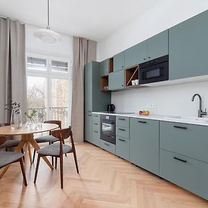 2 - Bedroom Apartment With Balcony - Rejtana 10
