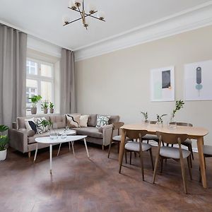 3 Bedroom Apartment With The Balcony - Rejtana 10