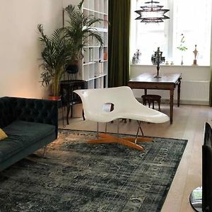 Appartement à 3 Chambres à Coucher