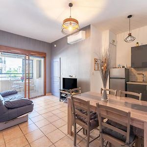 Appartement à 2 Chambres à Coucher
