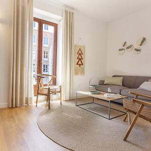 Chambre à 2 Chambres à Coucher