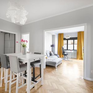 Your Big City Home In Bucharest Center