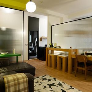 Accomodo Central Apt Suite
