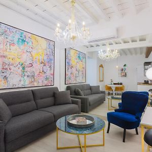 Rincon De Ollerias - Central Apartment With Parking