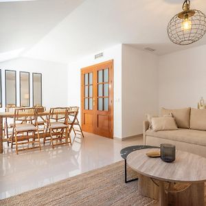 Appartement à 3 Chambres à Coucher