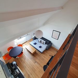 Appartement à 2 Chambres à Coucher