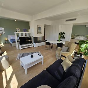 Appartement de Luxe à 1 Chambre à Coucher
