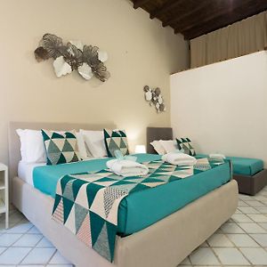 San Peter Borgo 68