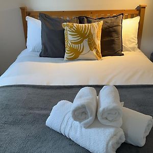 Appartement à 2 Chambres à Coucher