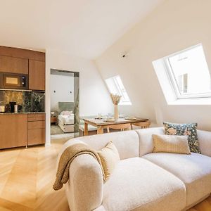 Classy Apartment St Honore - Louvre