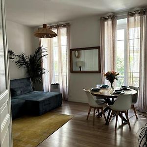 Appartement à 3 Chambres à Coucher