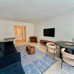 Appartement à 3 Chambres à Coucher