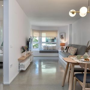 Appartement à 2 Chambres à Coucher