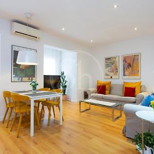 Bonito Apartamento Cerca De La Sagrada Familia