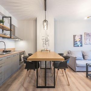 Appartement à 2 Chambres à Coucher