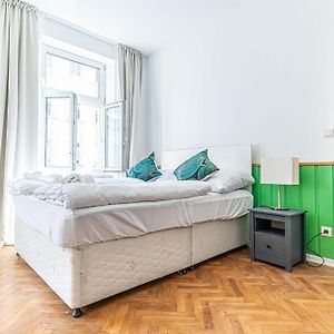 Chambre Triple de Base