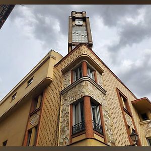 Appartement à 3 Chambres à Coucher