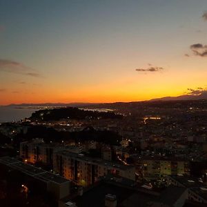 2 Pieces Balcon Vue Imprenable Mer---Ville---Montagne