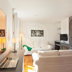 Appartement à 3 Chambres à Coucher