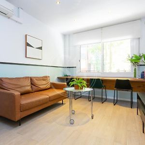 Appartement à 2 Chambres à Coucher