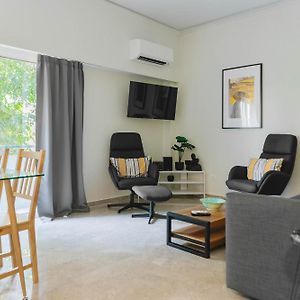 Appartement à 2 Chambres à Coucher