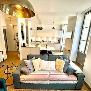 Appartement à 2 Chambres à Coucher