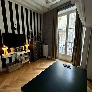 Appartement Au Coeur De Paris