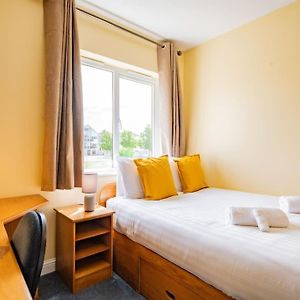 Appartement à 3 Chambres à Coucher