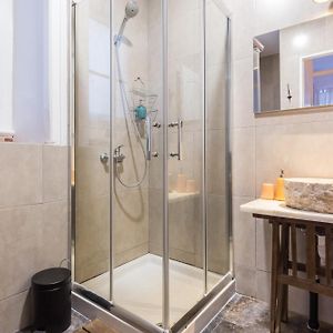 Suite à 1 Chambre à Coucher