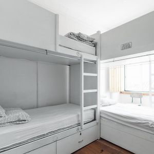 Dormitory Room Mixed