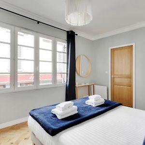 Pick A Flat'S Apartments In Montmartre - Rue Lepic