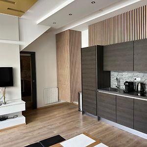 Appartement à 2 Chambres à Coucher