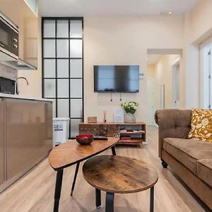 Appartement à 3 Chambres à Coucher
