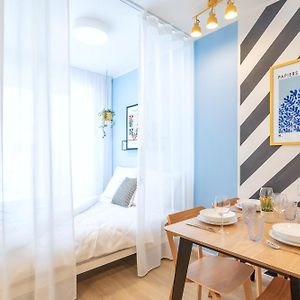Yellow Apartment - Balcony, Free Parking, By Gravity Prague