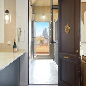 Unique Apartment With 360 View By Maison Pinata