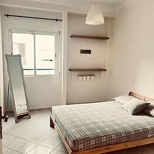 Appartement à 2 Chambres à Coucher