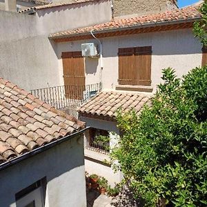Appartement à 3 Chambres à Coucher