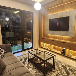 Firstwood Chic Apartment Hivernage