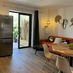 Villa à 2 Chambres à Coucher