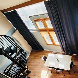 Duplex California