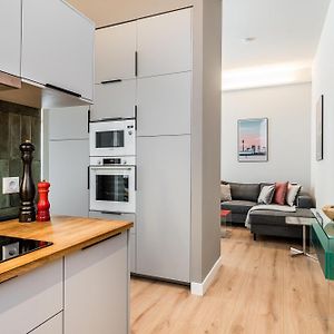 Appartement à 3 Chambres à Coucher