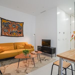 Modern Apartment-1Bedroom 1Bath-Prosperidad