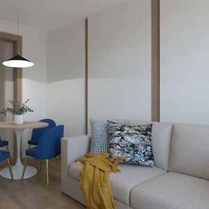 Plaza Espana X Calle Isabel La Catolica 1Br 1Bh