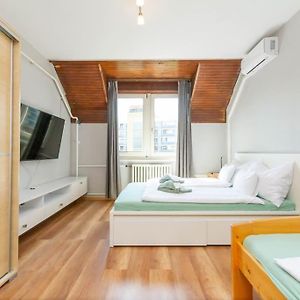 Appartement à 3 Chambres à Coucher
