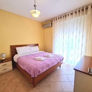 Appartement à 3 Chambres à Coucher