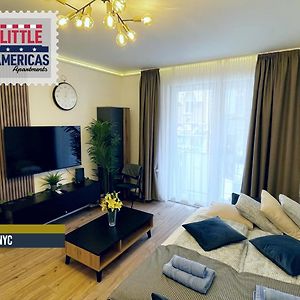 Little Americas Ring Apartments