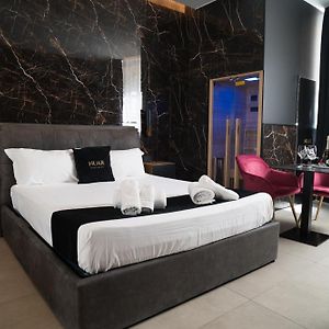 Coast Suite Luxury Room
