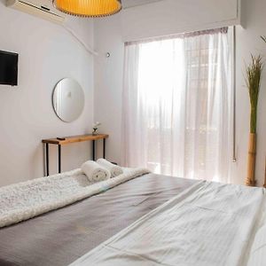 Lovely Apartment- At017
