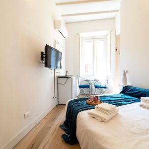 I Host Apartment - Giulio Romano Mono 15